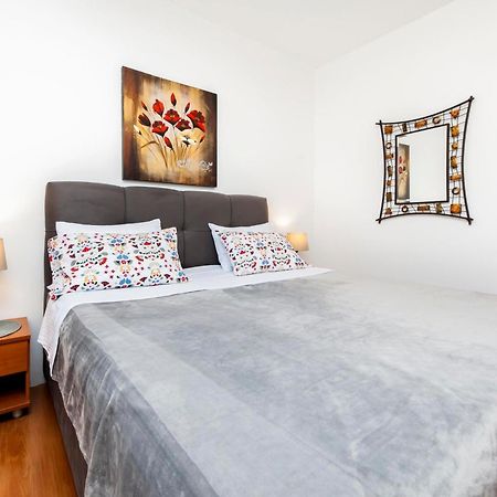Apartments Mirela Rovinj Ngoại thất bức ảnh