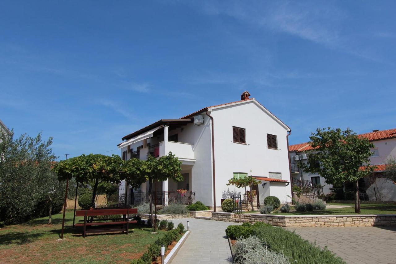 Apartments Mirela Rovinj Ngoại thất bức ảnh