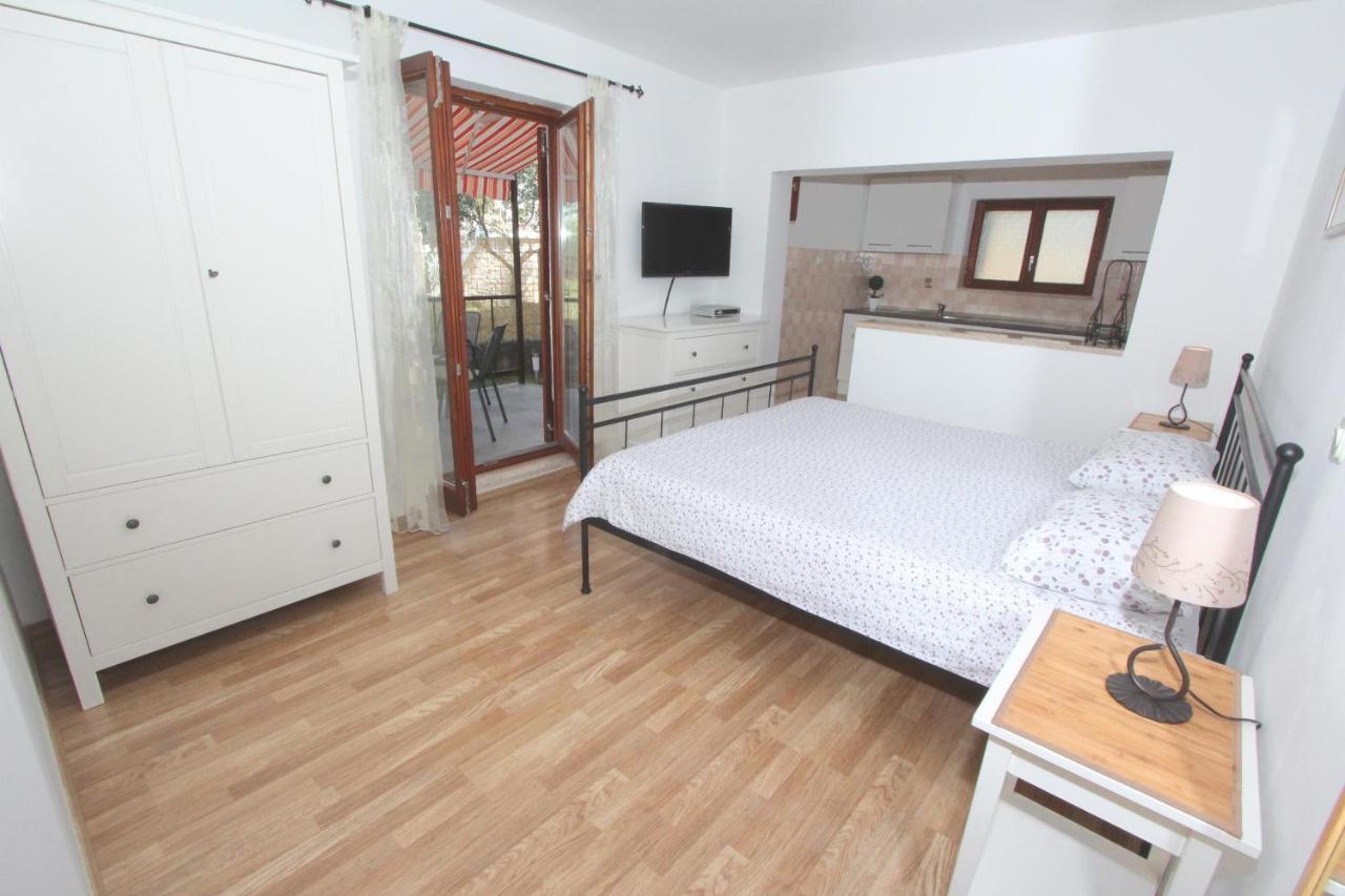 Apartments Mirela Rovinj Ngoại thất bức ảnh