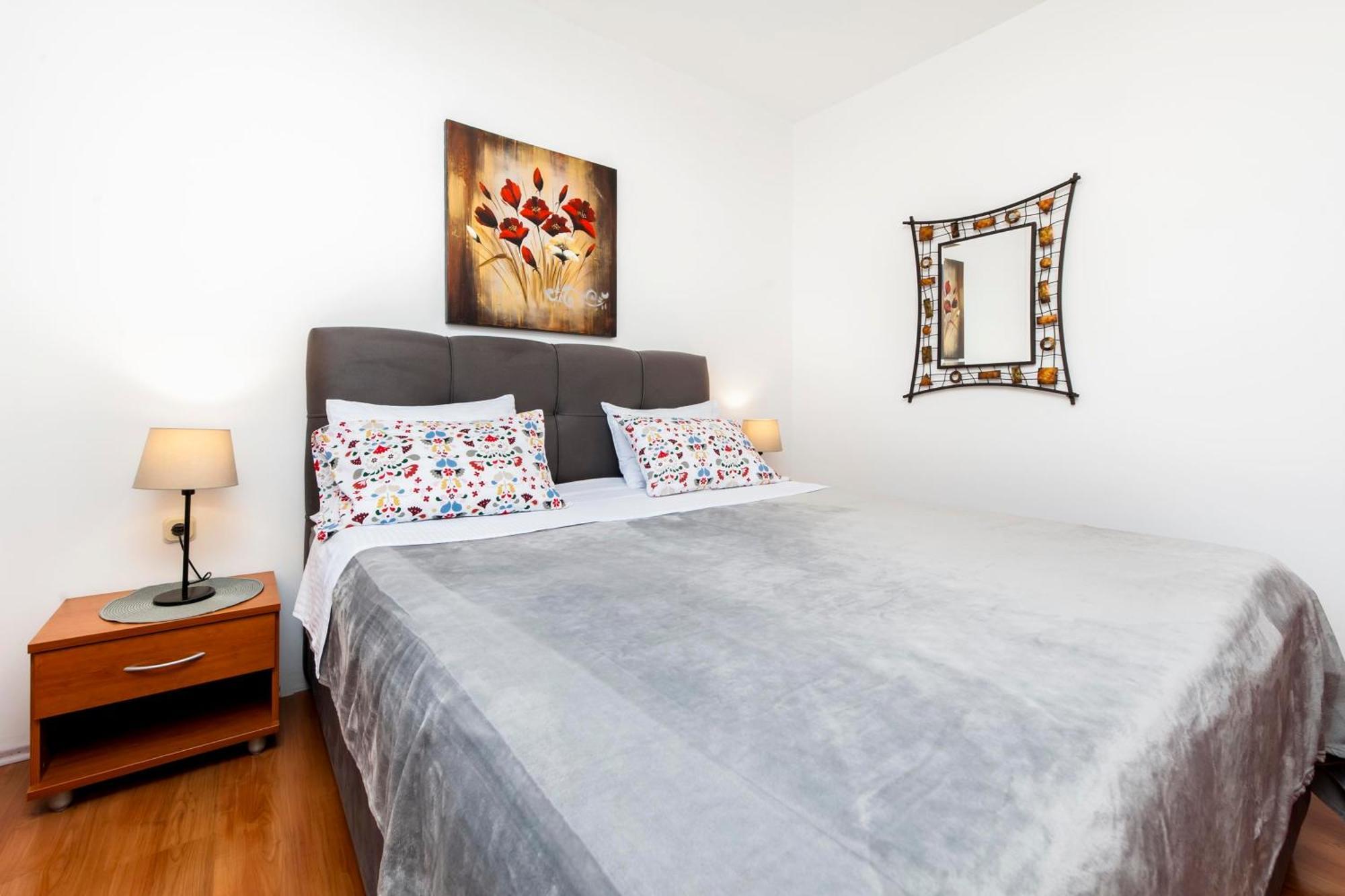 Apartments Mirela Rovinj Ngoại thất bức ảnh